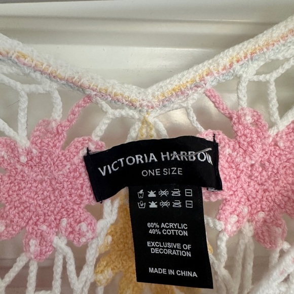 Multicolor Crochet Fringe Wrap - Picture 3 of 3